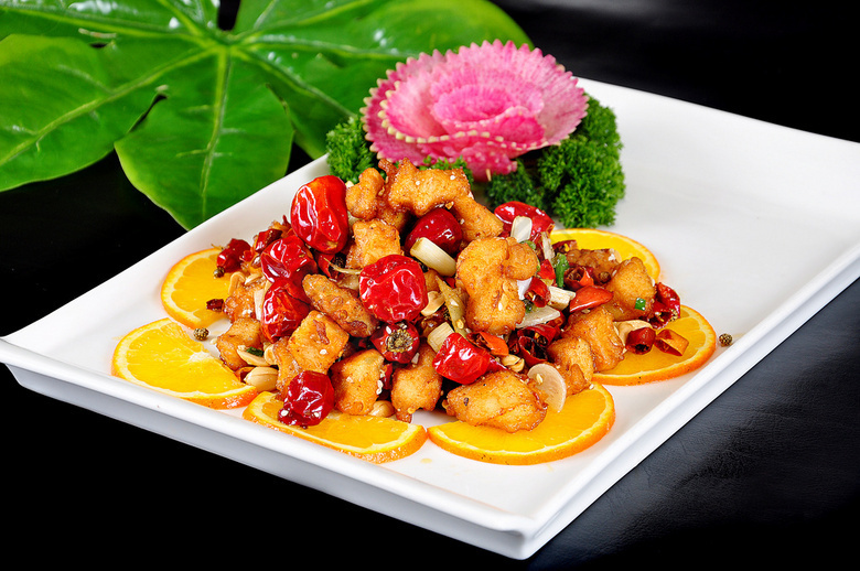 脆皮辣子鸡图片