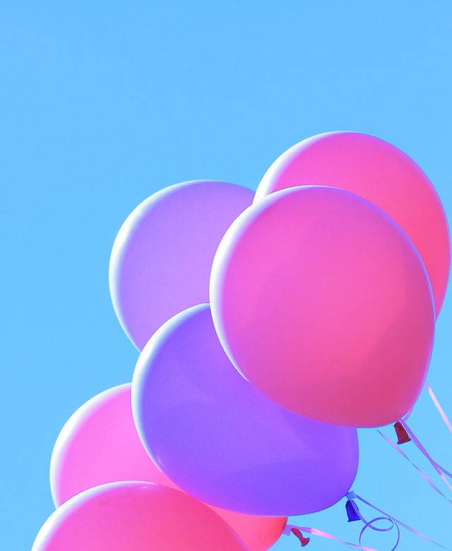 紫红气球