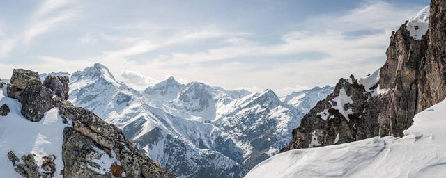 雪山