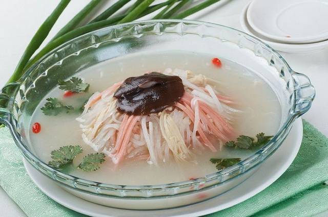 上汤萝卜丝美食图片