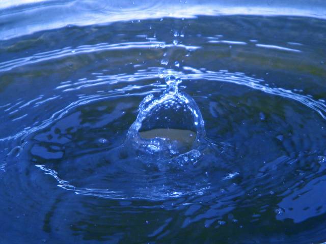 水滴元素