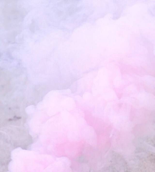 粉色烟雾