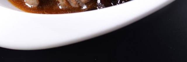 养生黑豆焖鹿肉美味图片