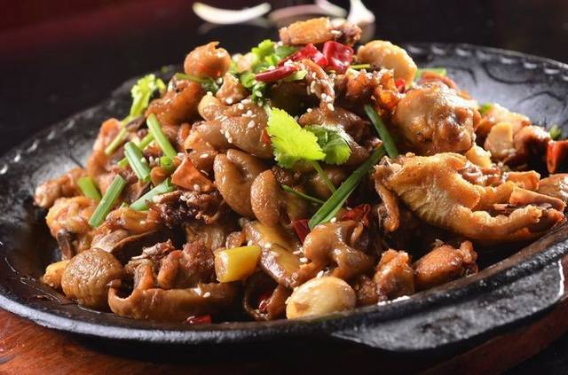 锅仔鲜椒鸡元例重辣图片