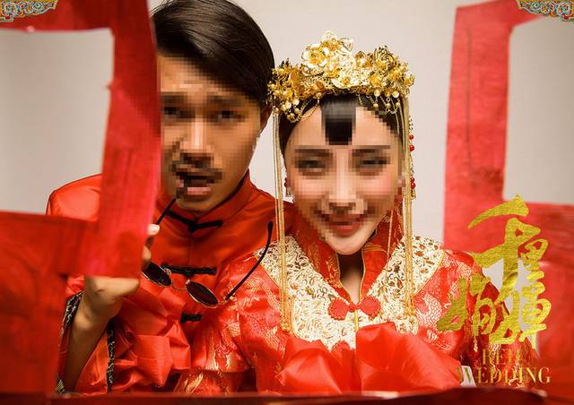 中国风红色结婚礼服影楼相册内页