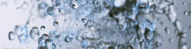 水
