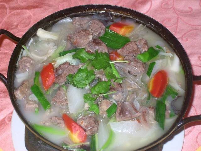 锅仔羊肉元图片