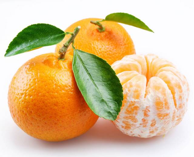 三个橘子