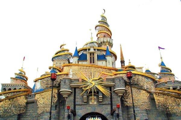 迪士尼乐园城堡元素