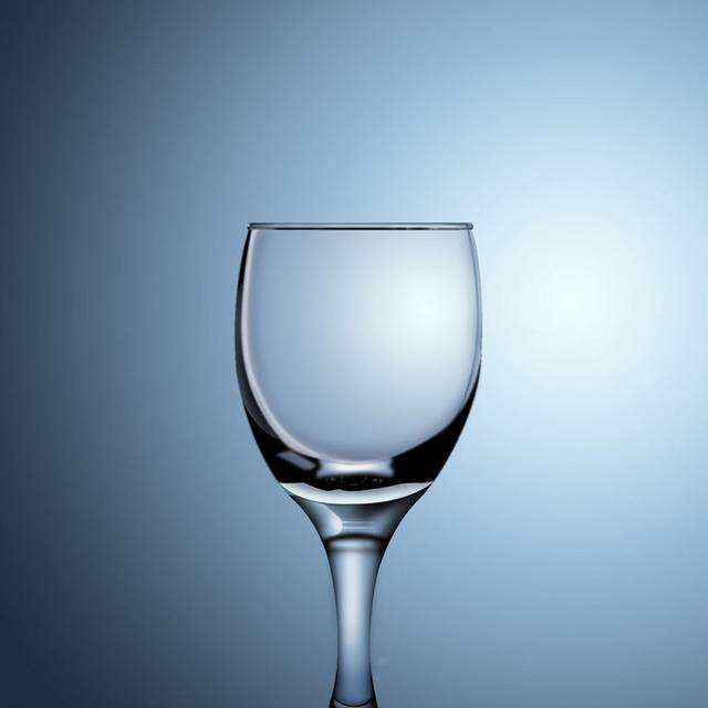 玻璃高脚杯