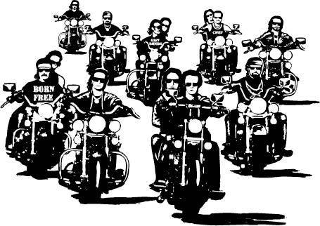 一群骑摩托车的人