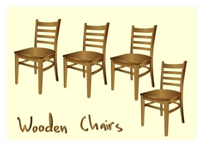 四张手绘木椅子