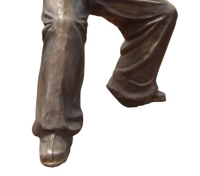 中医雕像