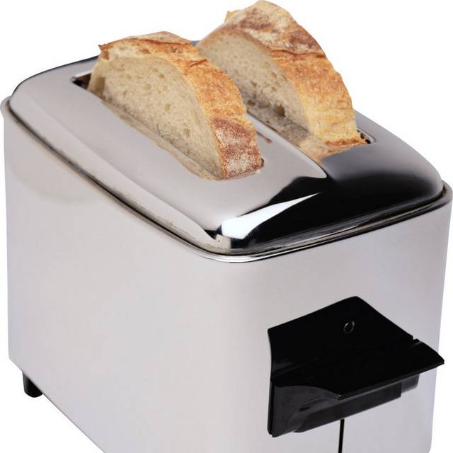 一台面包机