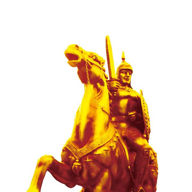 金色骑士雕塑