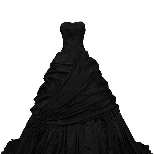 黑色的礼服