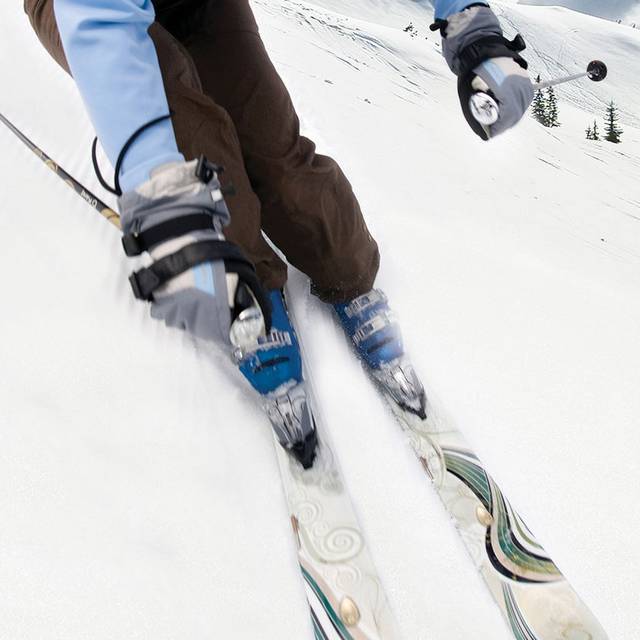 滑雪运动设计素材