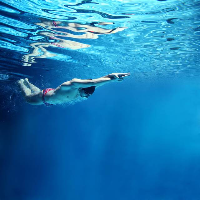 游泳健身运动素材