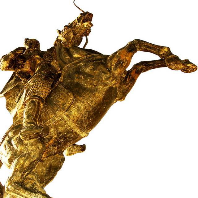 骑马烈士雕塑素材