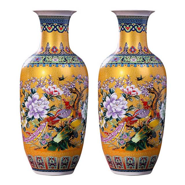 华贵陶瓷花瓶