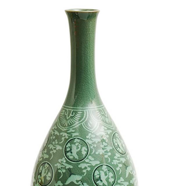古董瓷瓶素材