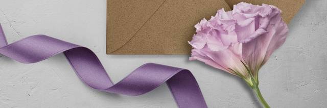 紫色花朵婚礼请柬