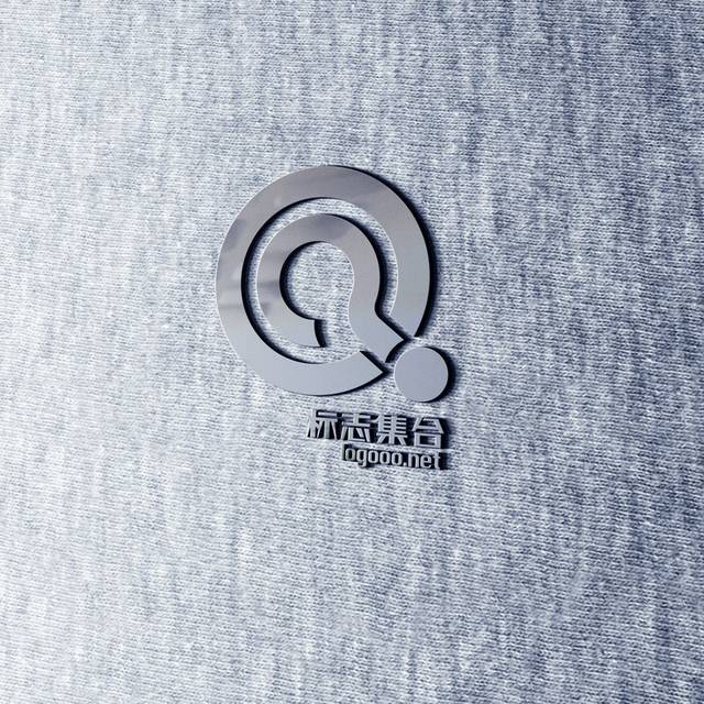 布纹上的金属logo样机