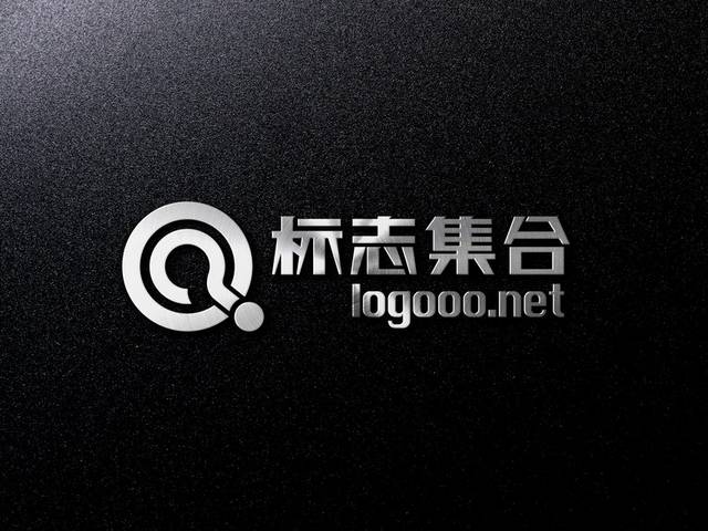 黑色皮革上的银色logo样机