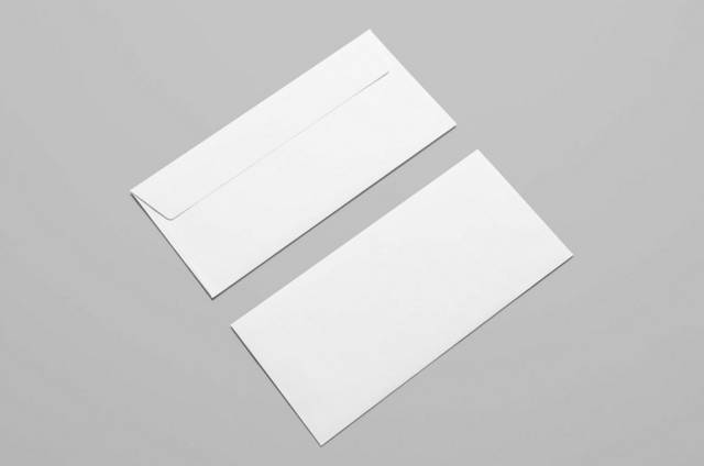 白色信封纸vi样机模型