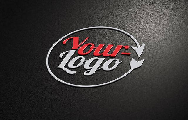 黑色皮革上的红白logo素材样机下载