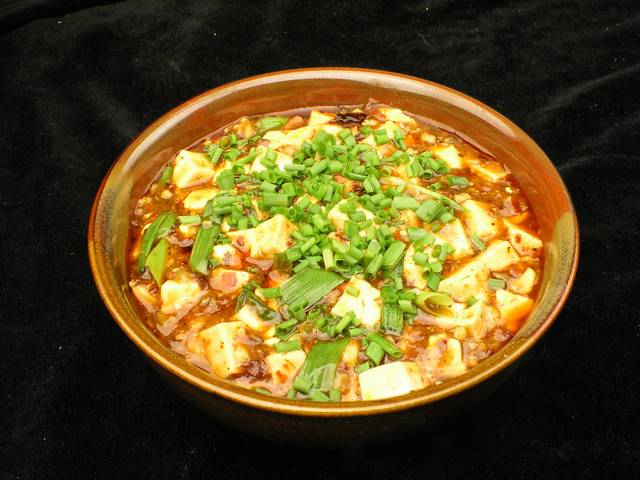美食摄影麻婆豆腐图片