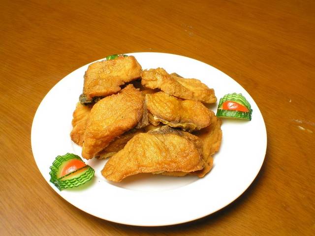 秘制火熏鱼图片