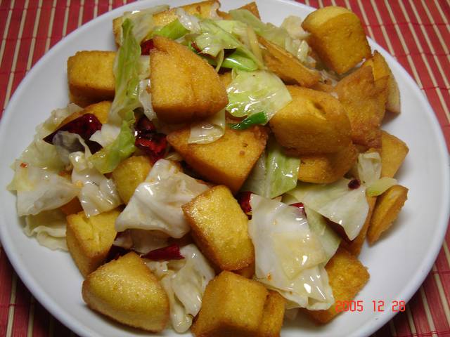 菜爆玉米饼图片