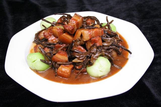 茶树菇烧肉菜品图片
