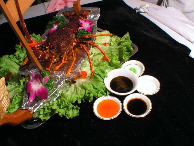 刺身龙虾图片