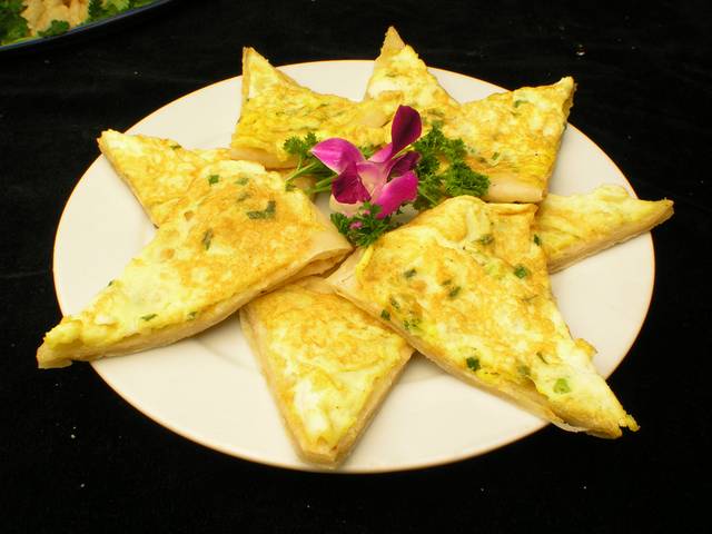 鸡蛋葱花饼食物图片