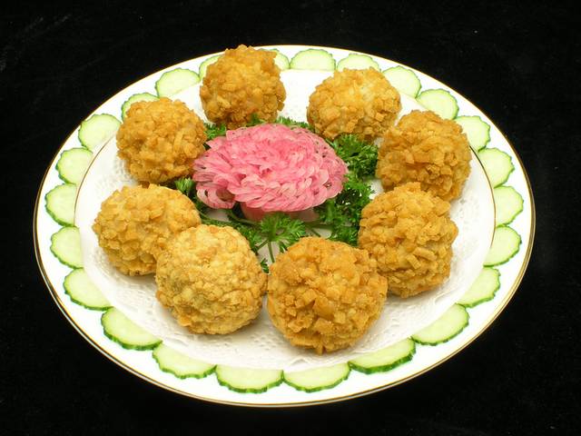 吉利香菜丸子食物图片
