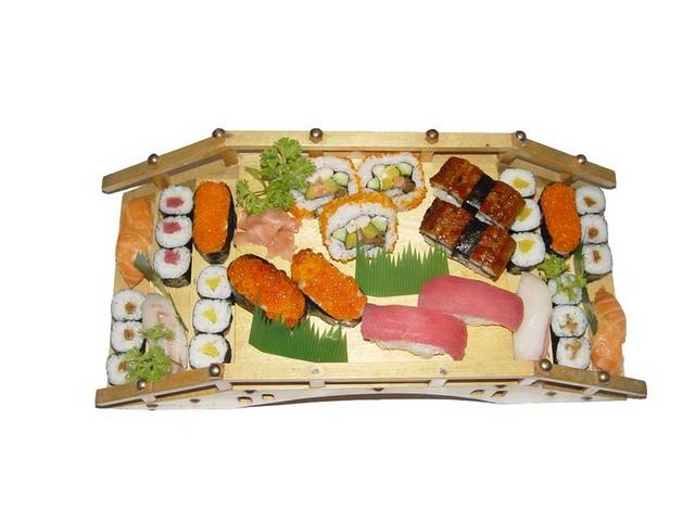 寿司拼盘美食图片1