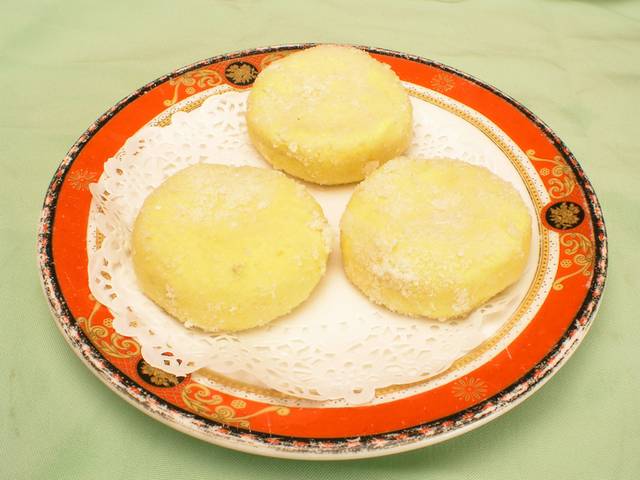 奶黄红薯饼食物图片