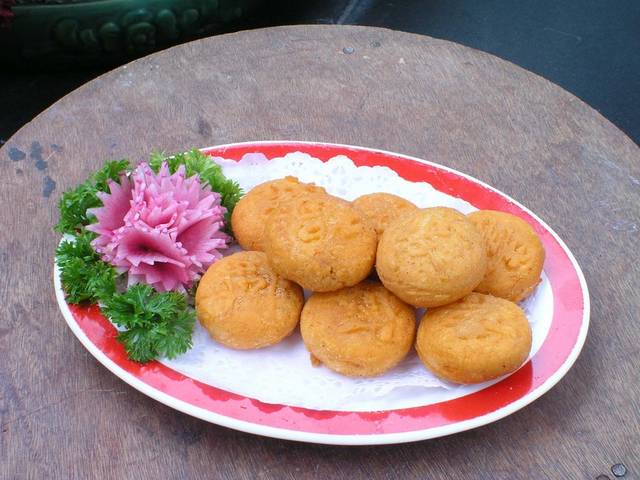 橘黄南瓜饼食物图片
