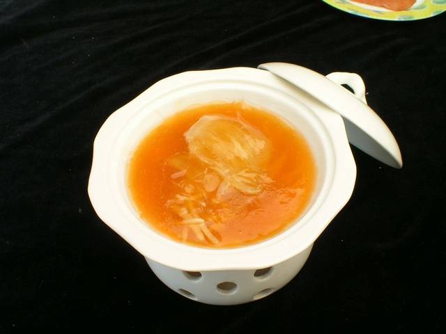 美味菜品鱼翅捞饭图片