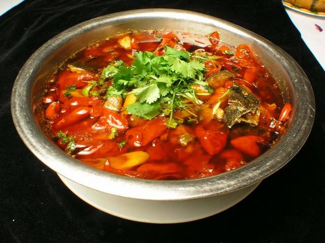 美味菜品香辣乌江鱼图片