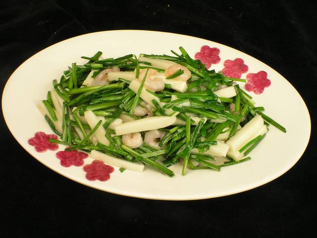 鲜虾韭菜炒年糕图片