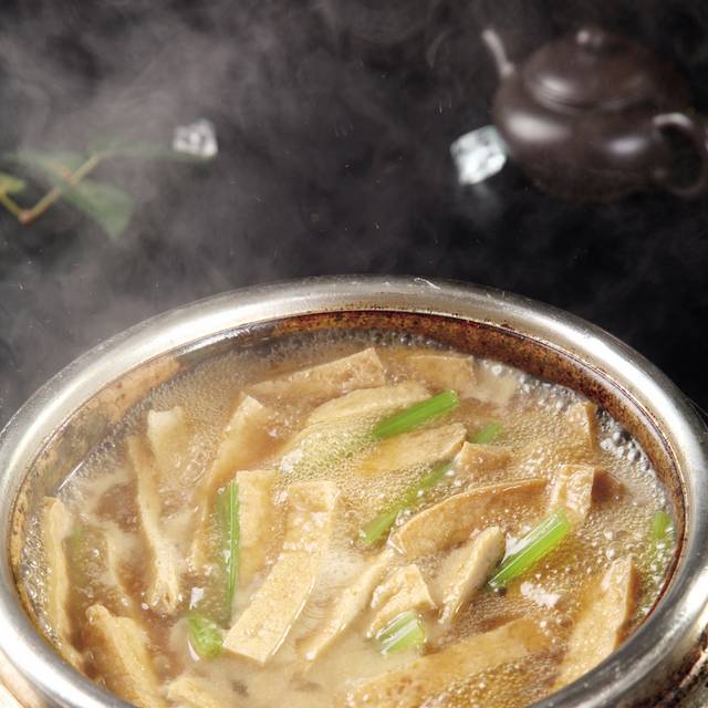 石锅花蛤老豆腐图片