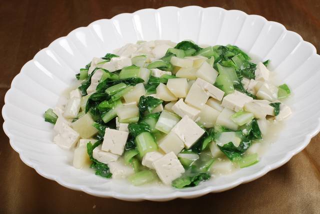 白菜烩豆腐图片3
