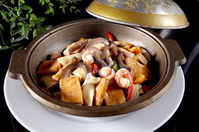 美味海鲜豆腐煲菜图片