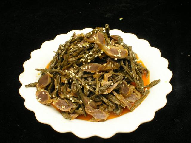 干虹豆拌鸡胗图片