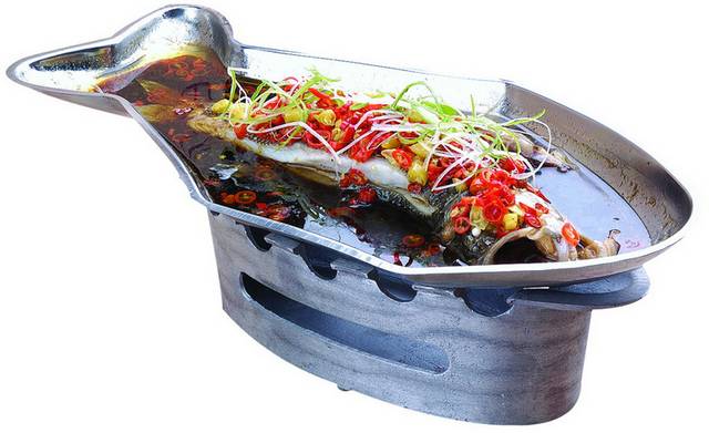 明炉韩式鲈鱼图片