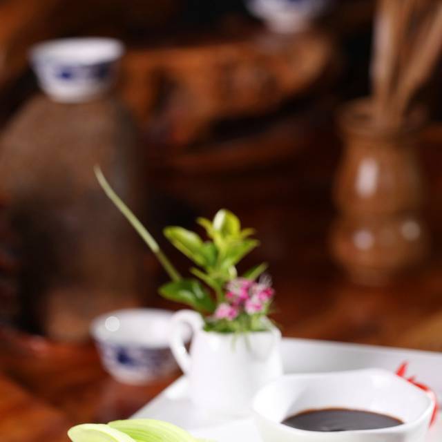 名酱脆芹美食图片