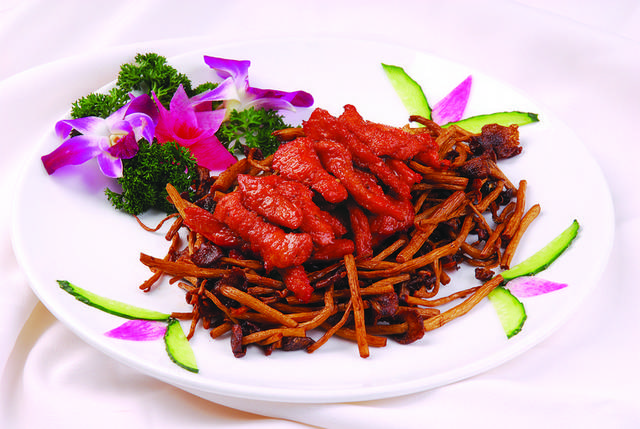 茶树菇炒牛柳图片16